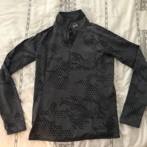 Gray under armour workout quarter zip